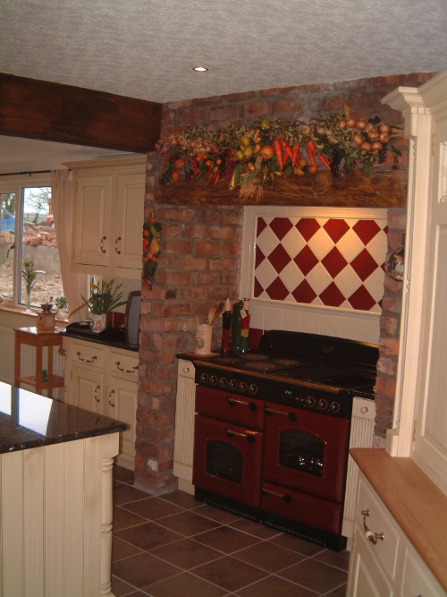Aga Flanked With Pilaster Units