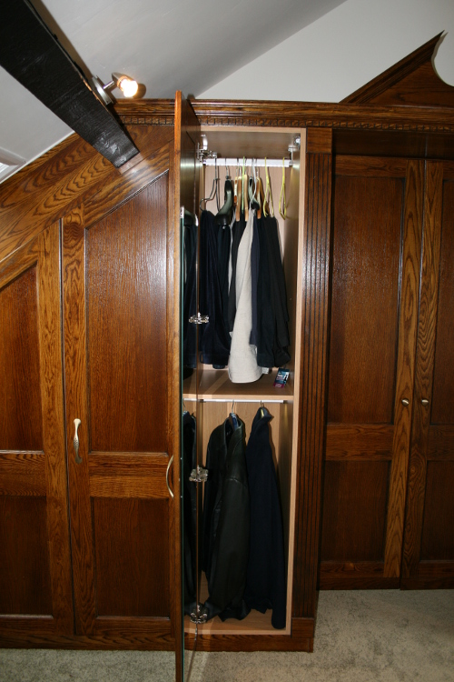 Robe With Twin Hanging Rails
