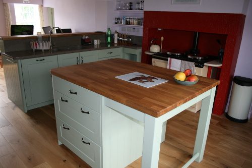 Traditional Kitchen Island With Solid Oak Worktop