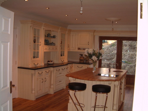 Antique Ivory Kitchen