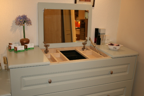 Bedroom Drawer Unit With Hidden Mirror