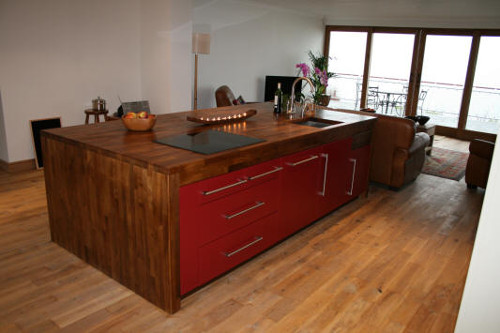 Large Island In Claret And Walnut