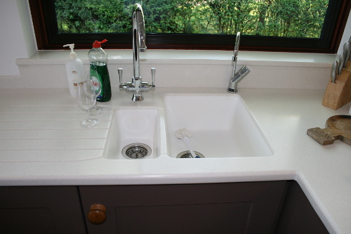 Staron Seamless Sink In Worksurface