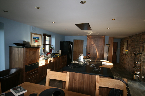 Walnut Kitchen Overview