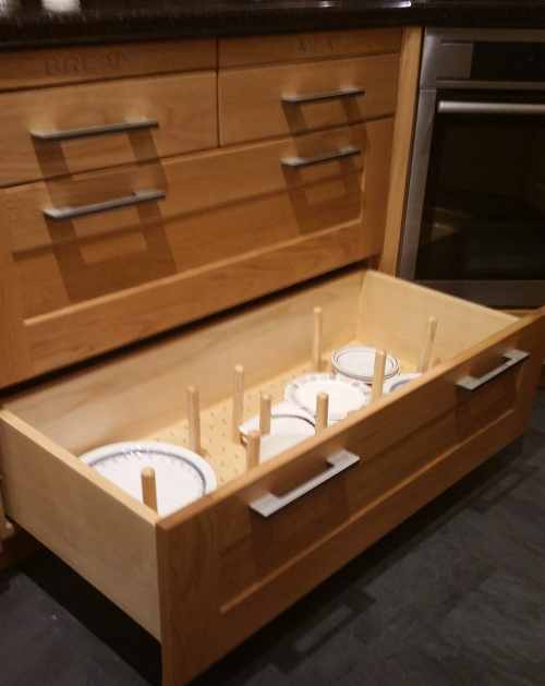 Shaker Pan Drawer